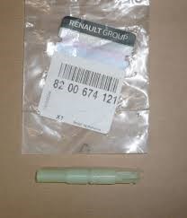 Направляющаая на направляющая исправила 8200674121 RENAULT
