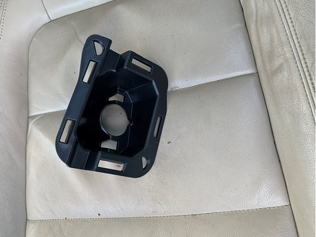 Кронштейн форсунки омивача фар 51657223006 BMW