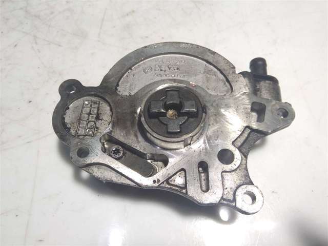 Насос вакуумний 03L145100J VAG