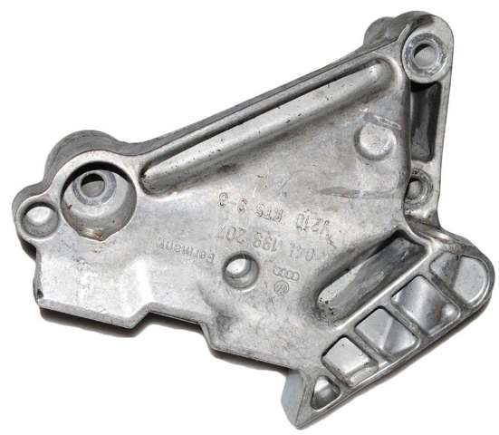 Кронштейн подушки (опори) двигуна, правої 04L199207 VAG