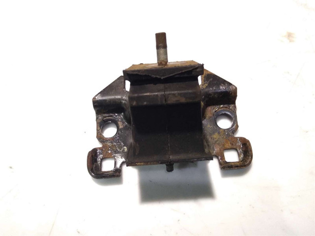 Подушка (опора) двигуна лів./прав. 11220EB300 NISSAN