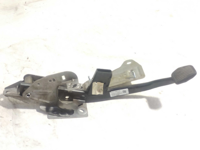 Педаль гальма під мкпп метал ford connect 13-22, kuga 13-21, c-max 10-19 1682553