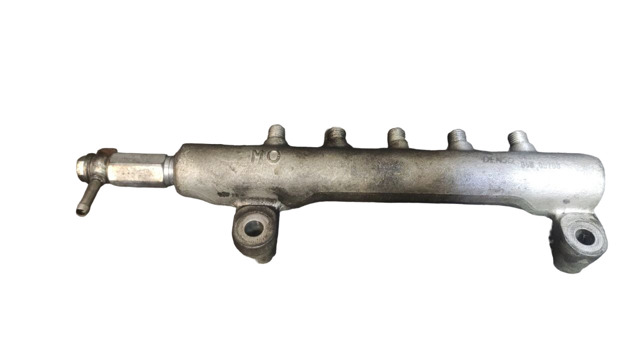 Розподільник палива 17520EB305 NISSAN