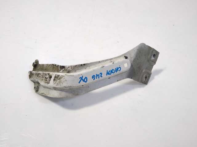 Кронштейн кріплення крила переднього правого, передній 1T0821136C VAG