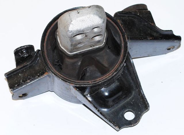 Ліва опора двигуна 218302H000 HYUNDAI
