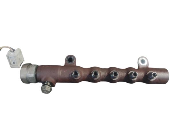 Рампа форсунок системи упорскування палива 238100R040 TOYOTA