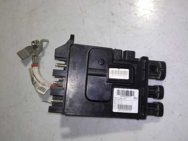 Монтажний блок 243800007R RENAULT