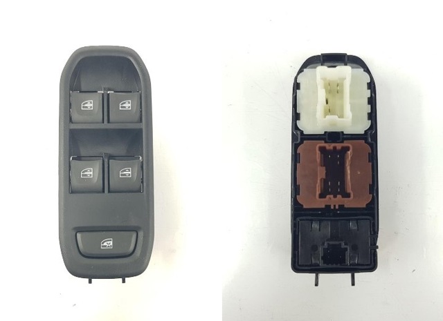 Кнопковий блок керування склопідіймачами передній лівий 254112588R RENAULT
