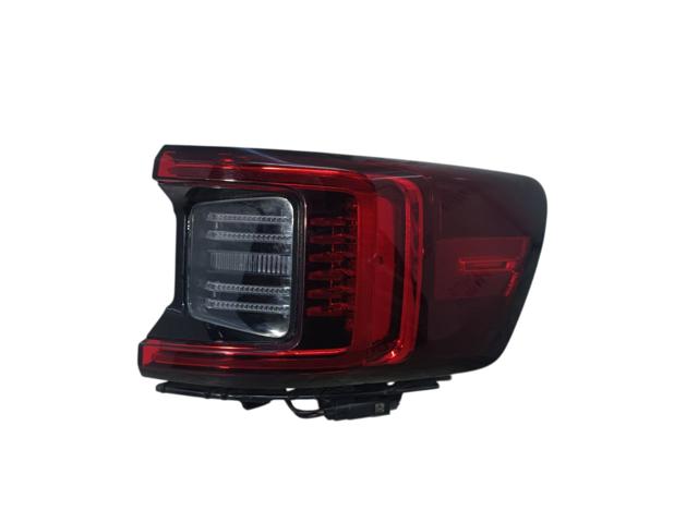 Задній правий зовнішній ліхтар 31108943 VOLVO
