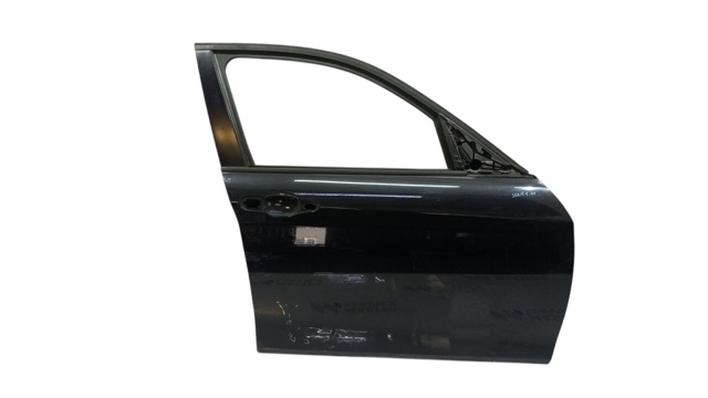 Пасажирські передні двері 41009628760 BMW