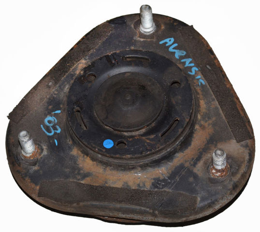 Кріплення переднього амортизатора 486090F010 TOYOTA