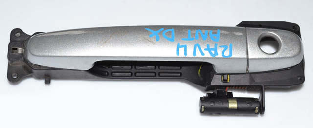 Ручка задньої двері зовнішня права 6921142010 TOYOTA