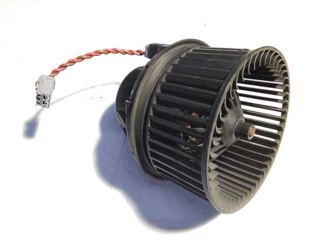 Моторчик пічки 6G9T18456AA FORD