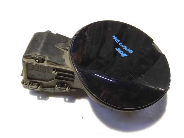 Люк б/бака 788300010R RENAULT