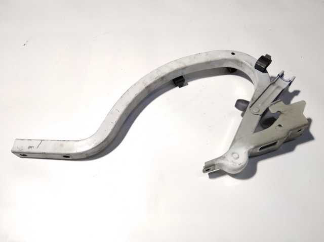 Петля кришки багажника 79210F2000 HYUNDAI