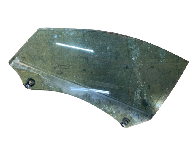 Скло водійських дверей 803010091R RENAULT