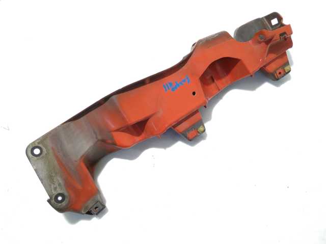 Кронштейн кріплення крила переднього правого верхній 8200381902 RENAULT