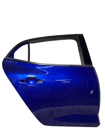 Двері задні в зборі 821001172R RENAULT