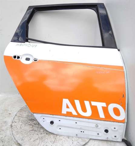 Двері задні в зборі 821001572R RENAULT