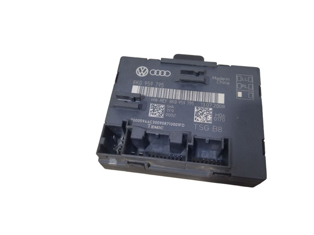 Блок комфорту задніх дверей 8K0959795 VAG