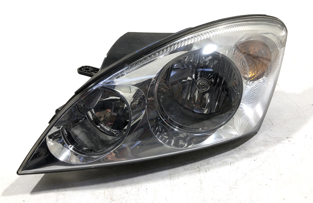 Оптика 921011H000 HYUNDAI