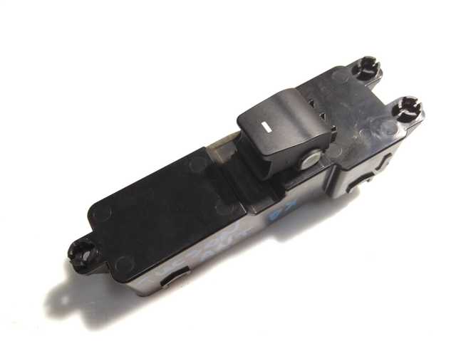 93575D3021 Hyundai/Kia