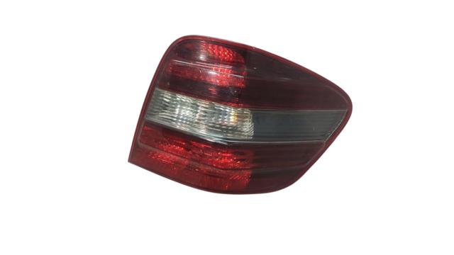 Задні ліхтарі A1648202264 MERCEDES