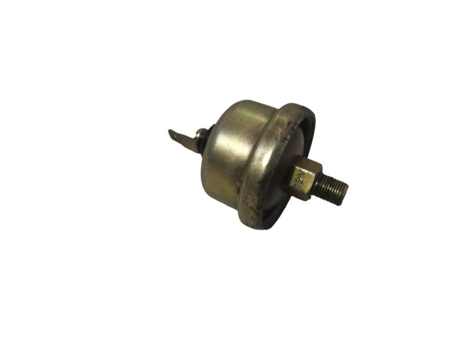 Датчик тиску масла двигуна MD092660 MITSUBISHI