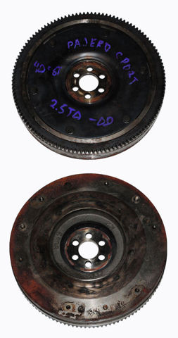 Маховик із зубчастим ободом в зборі MD374117 MITSUBISHI