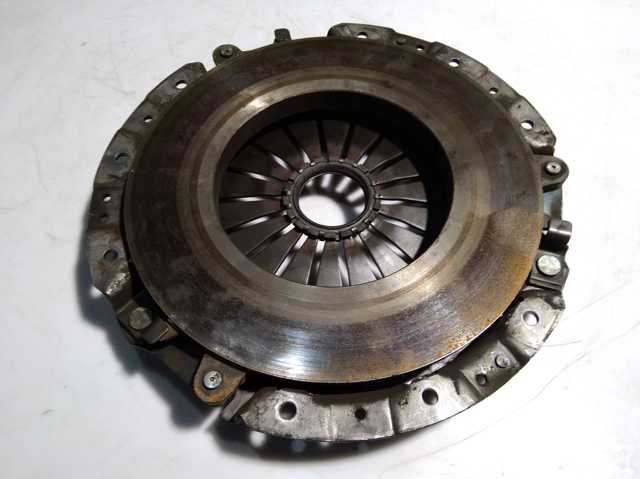 Корзина диска зчеплення MR446365 MITSUBISHI