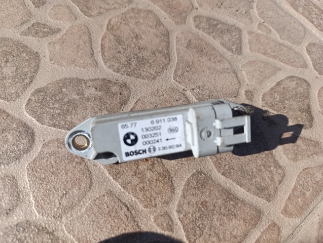 Датчик подушки безпеки 0285002064 BMW