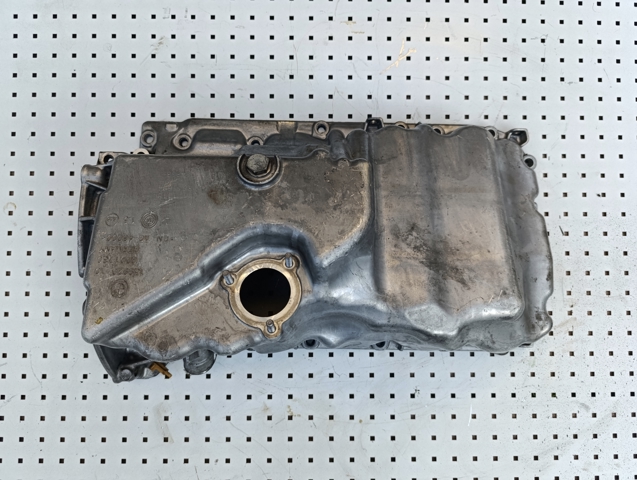 Кронштейн кріплення генератора 13992010 BMW