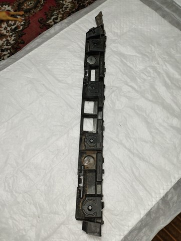 Направляюча заднього бампера, права 3V9807394 VAG