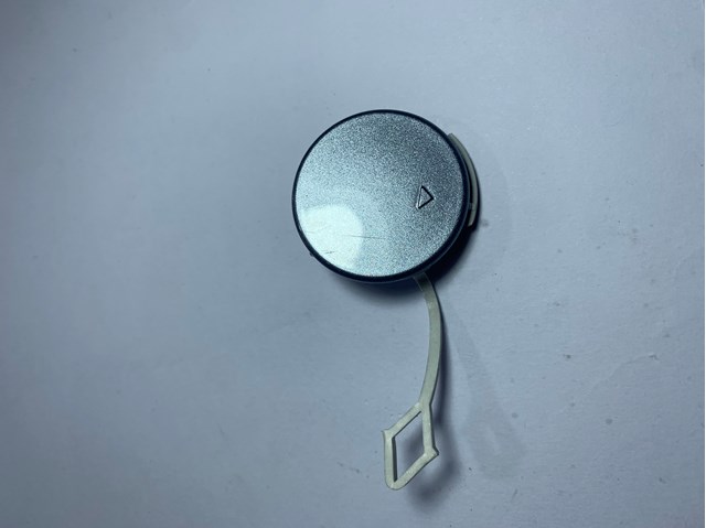 Заглушка бампера буксирувального гака, задня A1698850423 MERCEDES