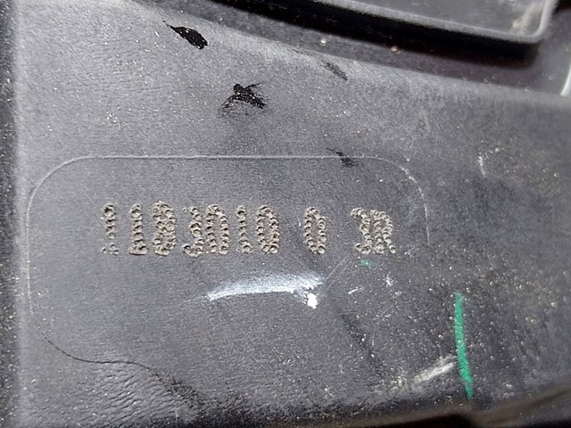 Колектор впускний 118301003R RENAULT
