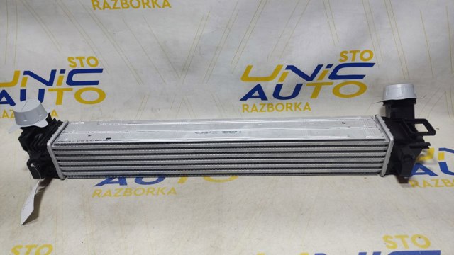 Радіатор інтеркулера 144961285R RENAULT