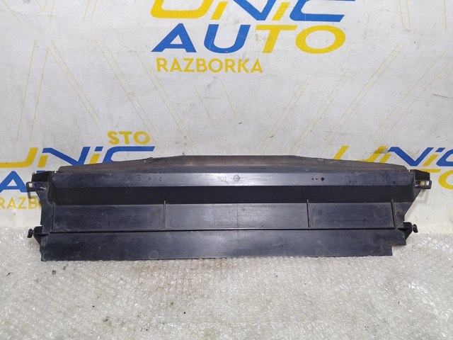 Радіатор системи охолодження двигуна 214763277R RENAULT