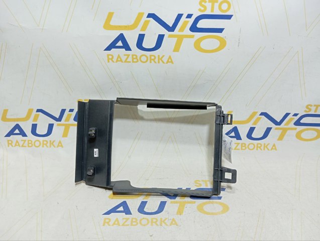 Повітропровід/дефлектор радіатора інтеркулера 215581554R RENAULT
