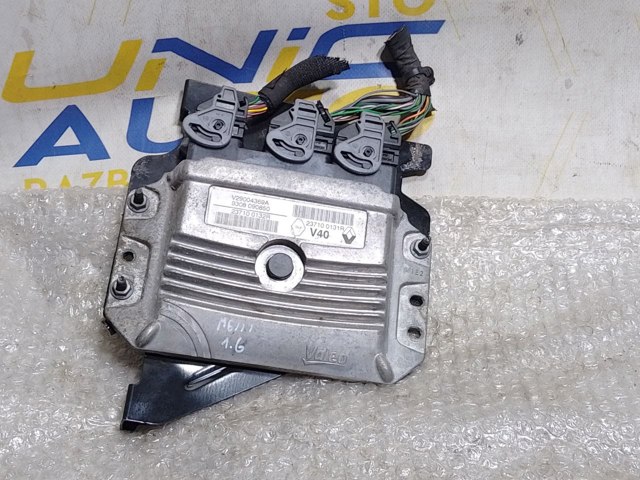 Комп'ютер двигуна 237100131R RENAULT