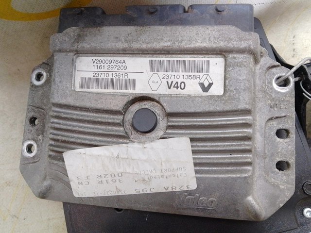 Блок двигуна 237101361R RENAULT