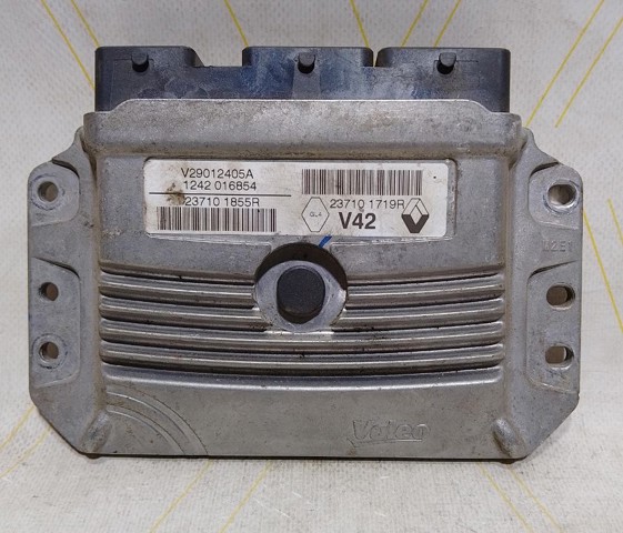 Блок двигуна 237101855R RENAULT