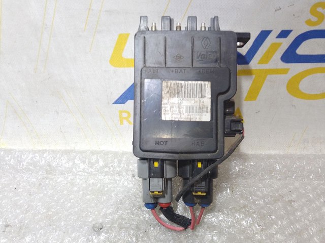 Реле запобіжників 243800014R RENAULT