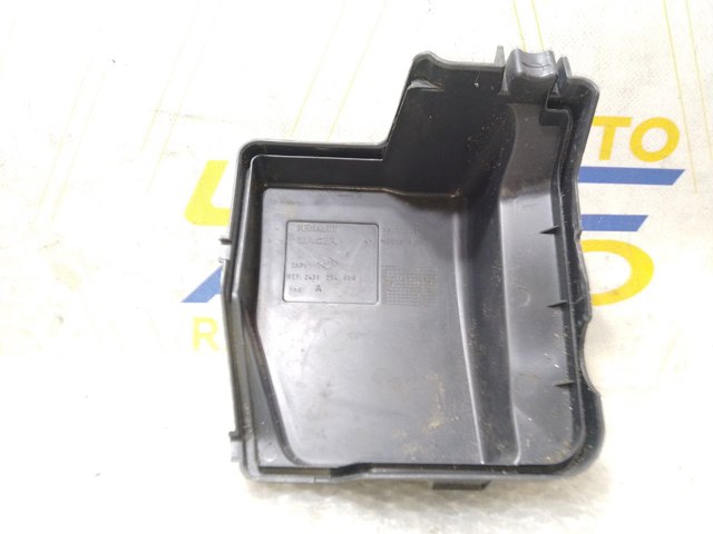 Кришка блоку запобіжників 243825499R RENAULT