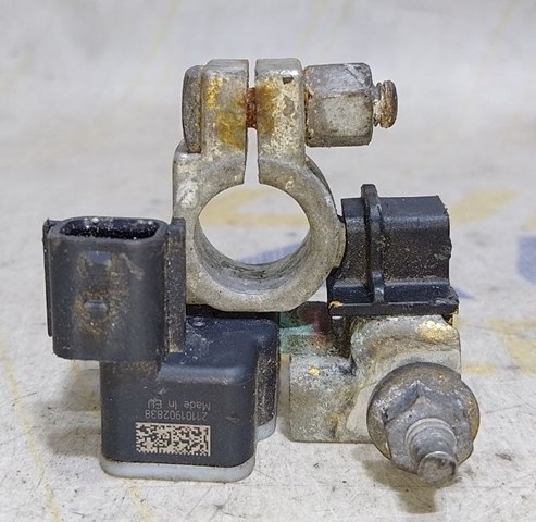 Клема акумулятора (АКБ) 250820605R RENAULT