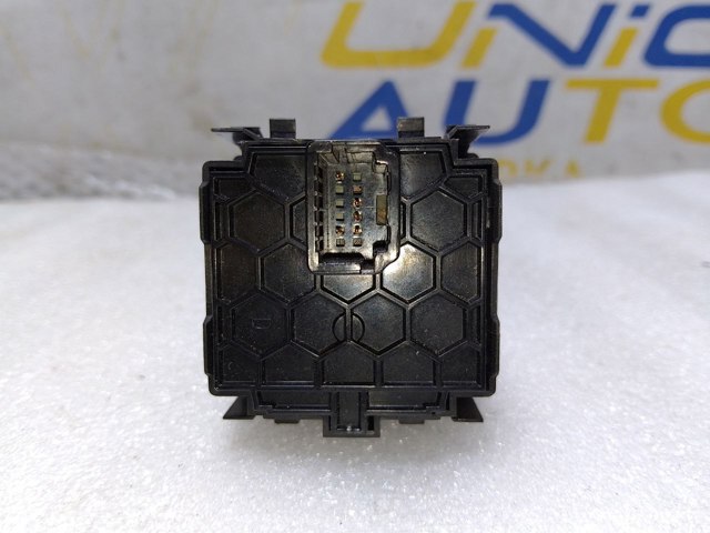 Кнопка коректора фар 251900567R RENAULT