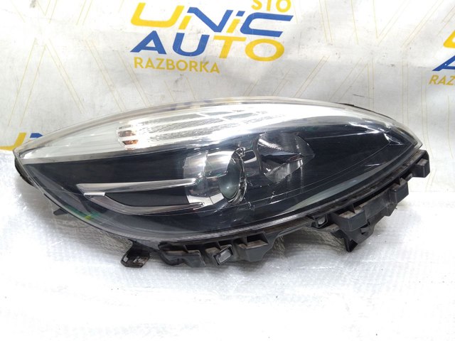 Фара основна права 260106928R RENAULT