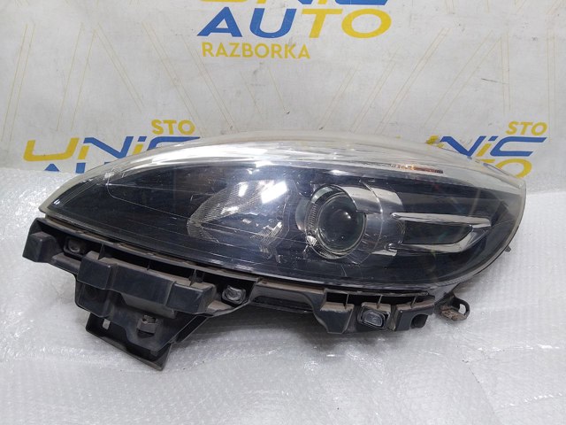 Блок фара ліва 260601946R RENAULT