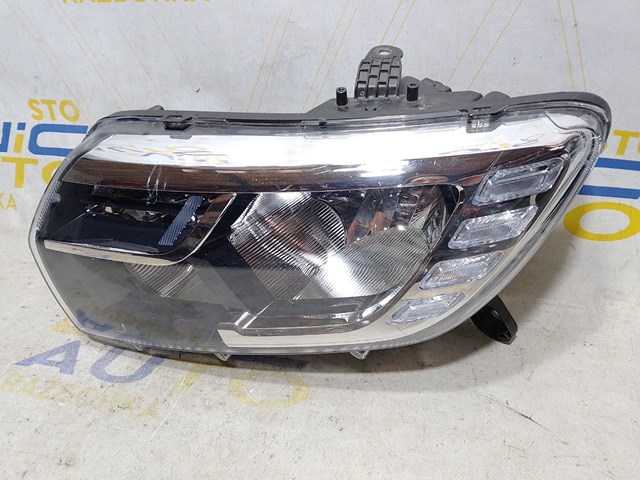 Фара ліва 260603795R RENAULT
