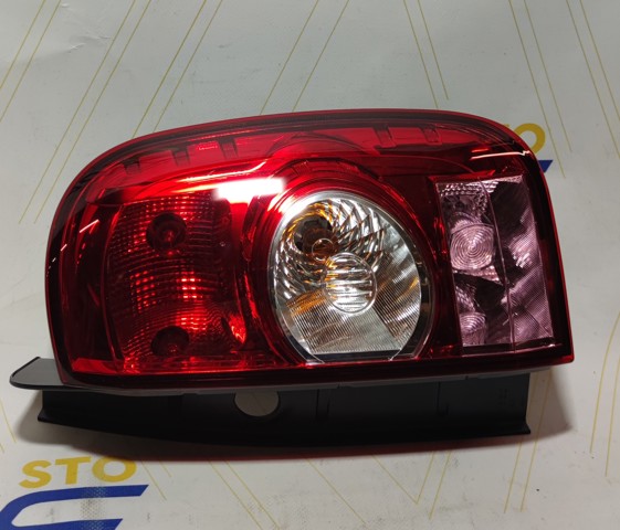 Задній правий стоп 265500033R RENAULT
