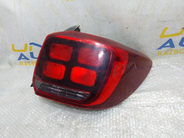 Задній правий стоп 265505695R RENAULT